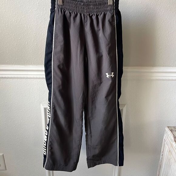 Under Armour boys joggers - Picture 1 of 5